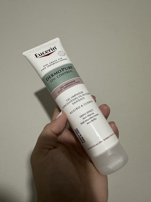 Eucerin Dermopure Oil Control Treatment 10% Hydroxy Acids review photo by RichelTaveras