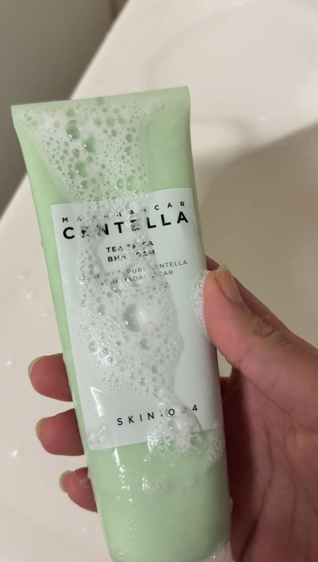 SKIN1004 Madagascar Centella Tea-Trica BHA Foam review photo by Tashy