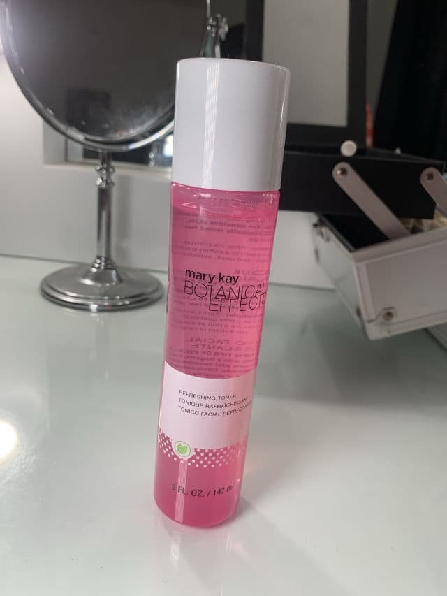 Mary Kay Botanical Effects Refreshing Toner review photo by Anajj