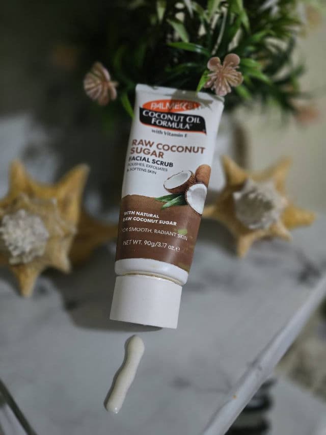 Palmer's Coconut Oil Formula Coconut Sugar Facial Scrub review photo by Nayeli01