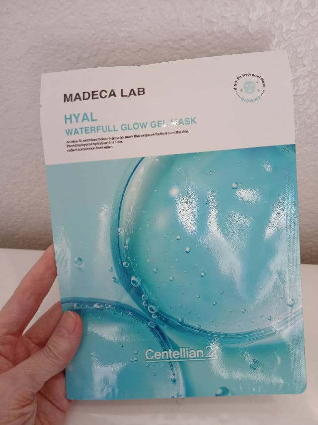 Centellian24 Madeca Lab Hyal Waterfull Glow Gel Mask review photo by PattiL