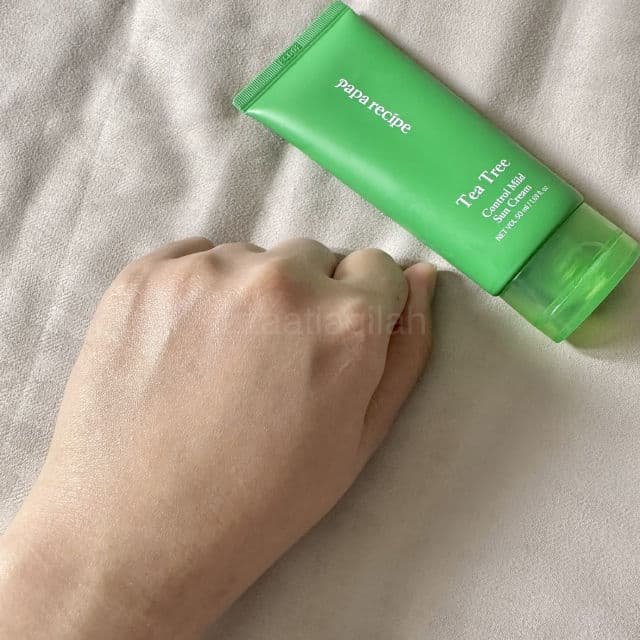 PAPA RECIPE Tea Tree Control Mild Sun Cream SPF50+/PA++++ review photo by izzaatiaqilah