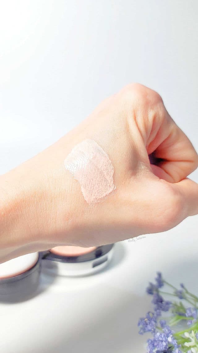VT COSMETICS Cica Sun Primer Tone Up Cushion review photo by Hollykatarina