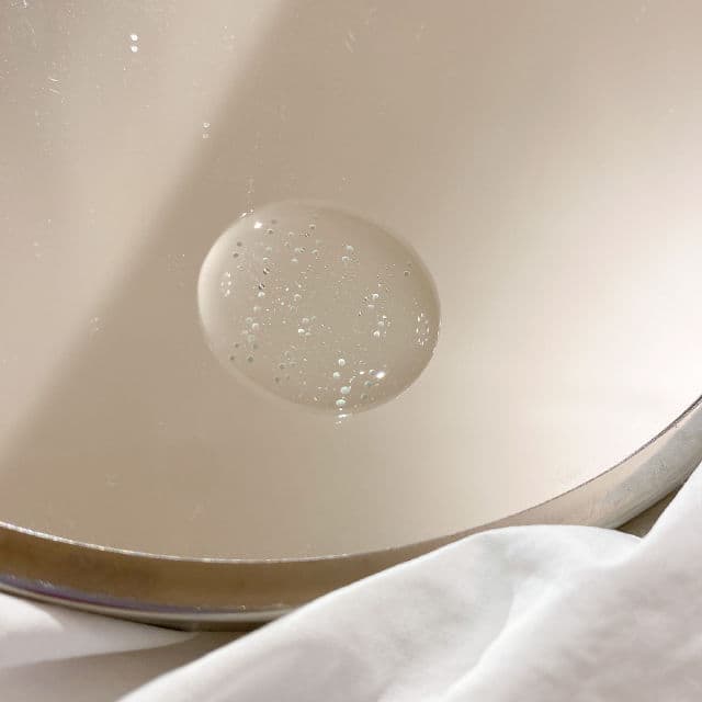 SKIN1004 Madagascar Centella Tone Brightening Capsule Ampoule review photo by crazyformyskin