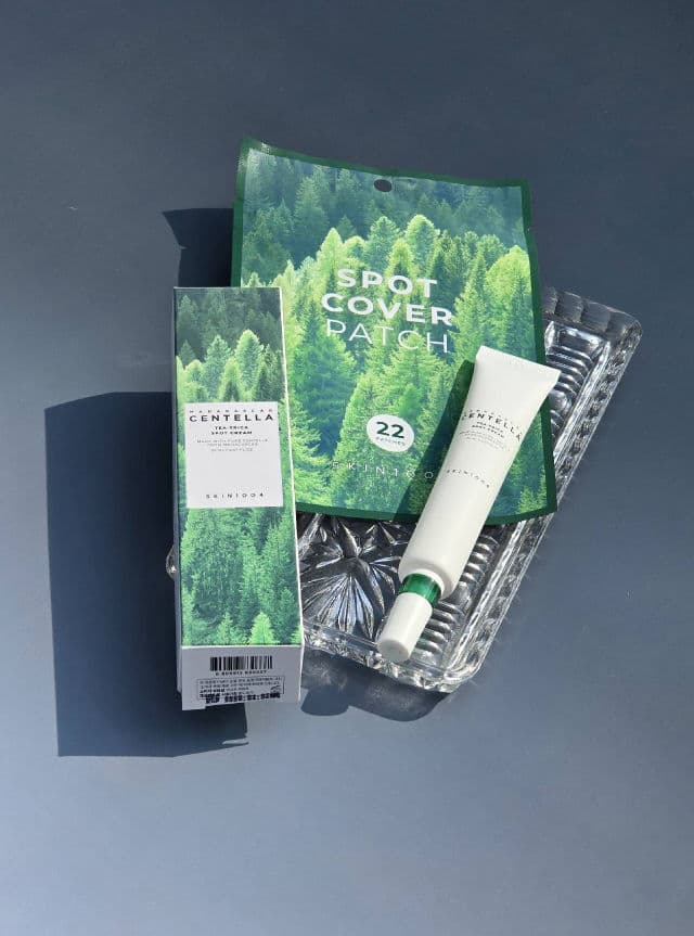 SKIN1004 Madagascar Centella Tea-Trica Spot Cream review photo by SamplesTok