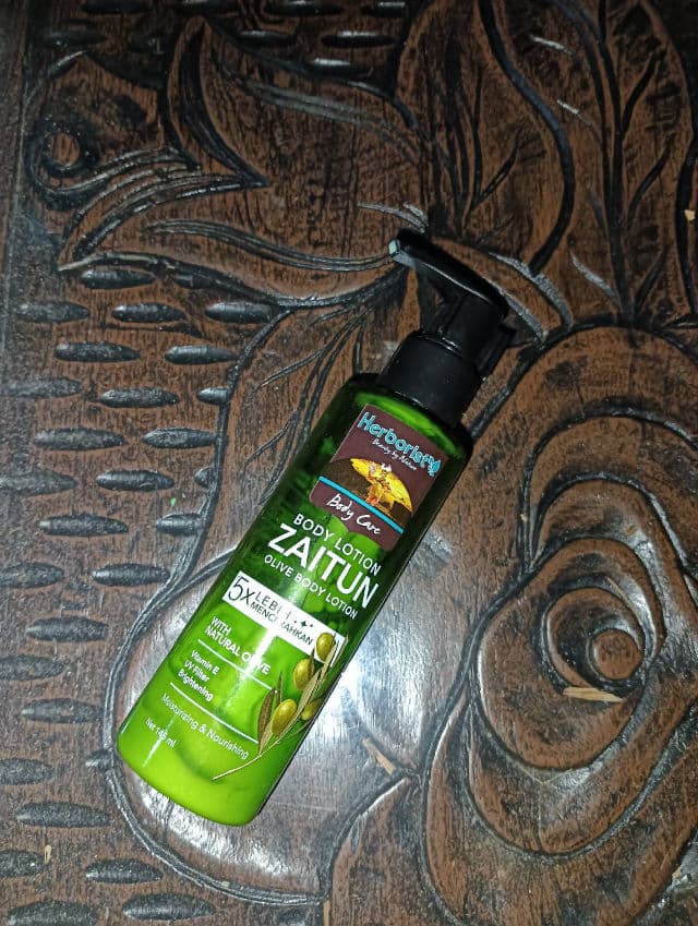 Herborist Body Lotion - Zaitun review photo by Ridha