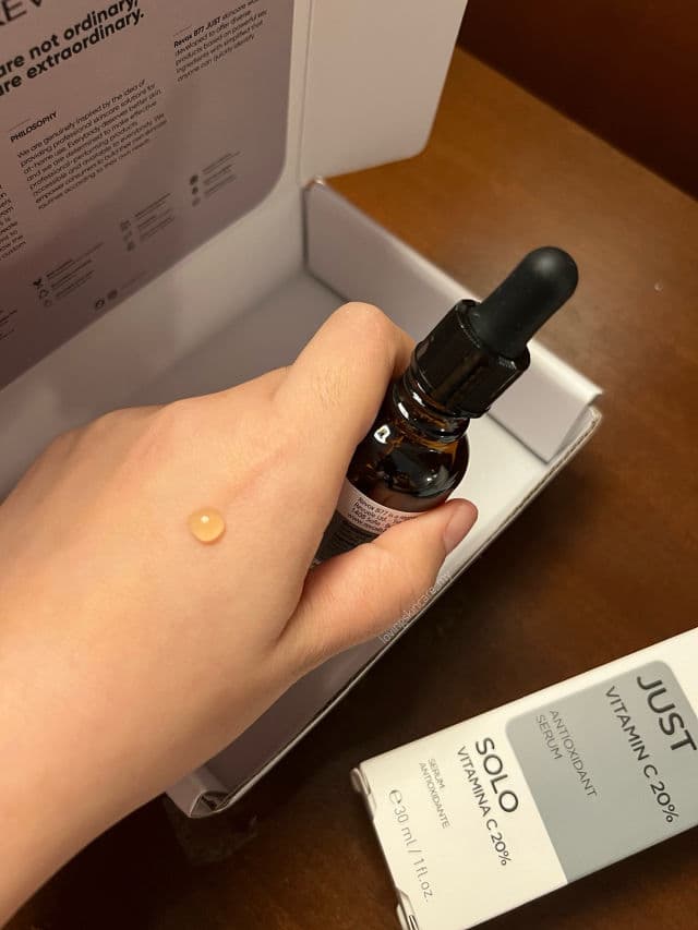 Revox Just 20% Vitamin C Antioxidant Serum review photo by AnnaLola