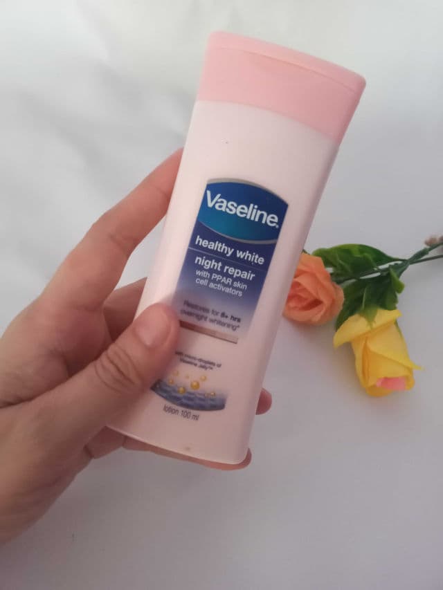 Vaseline Healthy Bright Night Repair Lotion review photo by deby