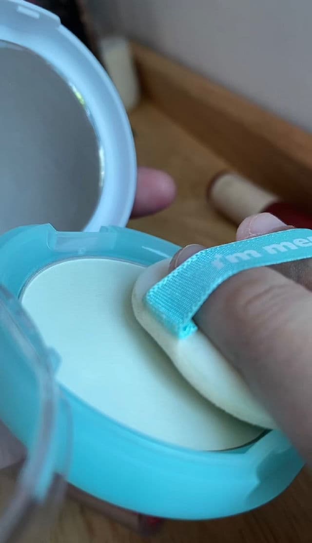 I'M MEME I'm Oil Cut Pact review photo by valberrie