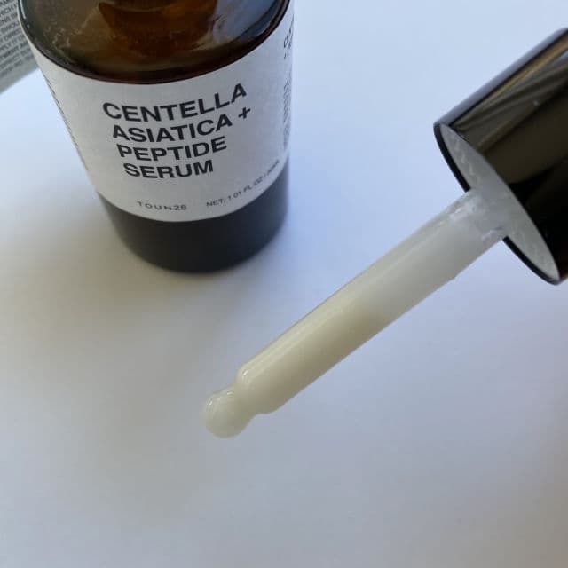 Toun28 Centella Asiatica + Peptide Serum review photo by Winnietriesit