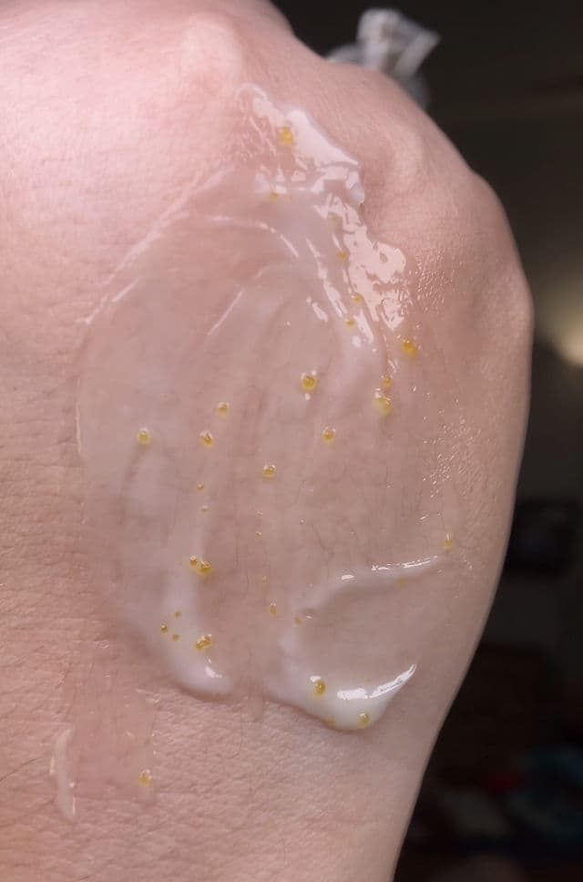 GOODAL Green Tangerine Vita C Dark Spot Care Cream Alpha review photo by yosimithzu