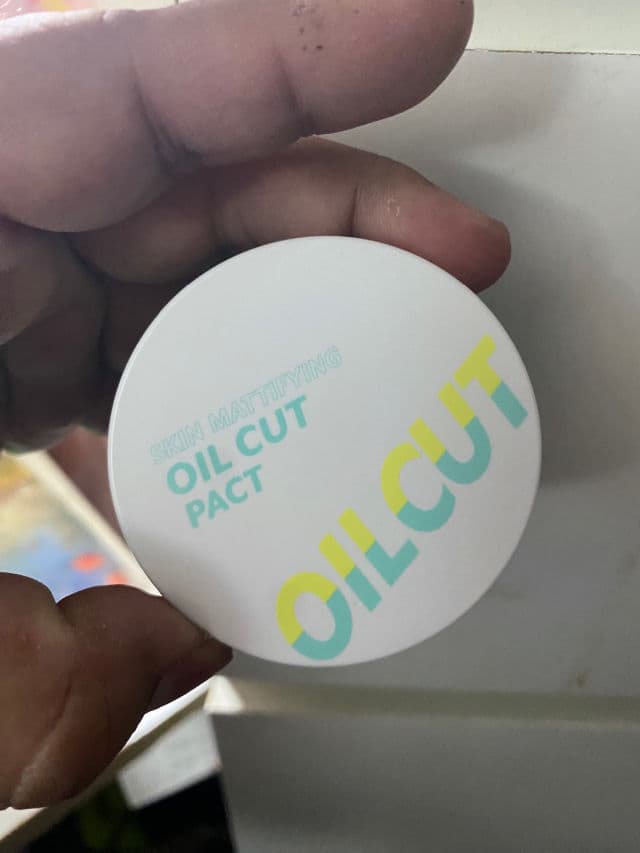 I'M MEME I'm Oil Cut Pact review photo by Bazz