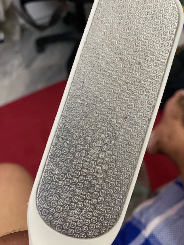 Baren Callus Remover Kit for Feet: Foot File & Peeling Foot Spray review photo by Bazz