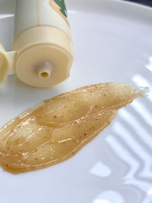 I'M FROM Hug Mask review photo by glowsaurus