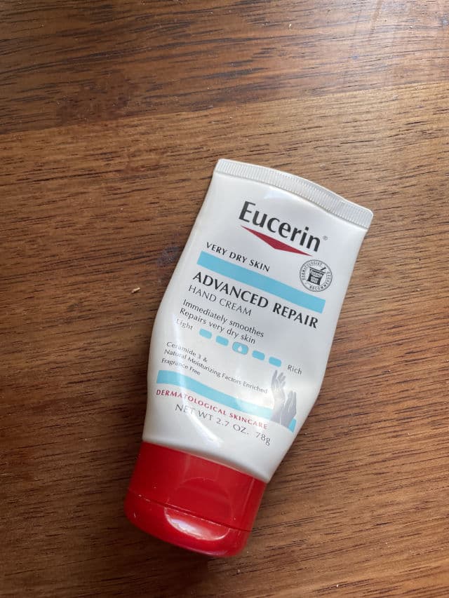 Eucerin Advanced Repair Hand Cream - Fragrance Free review photo by glowsaurus