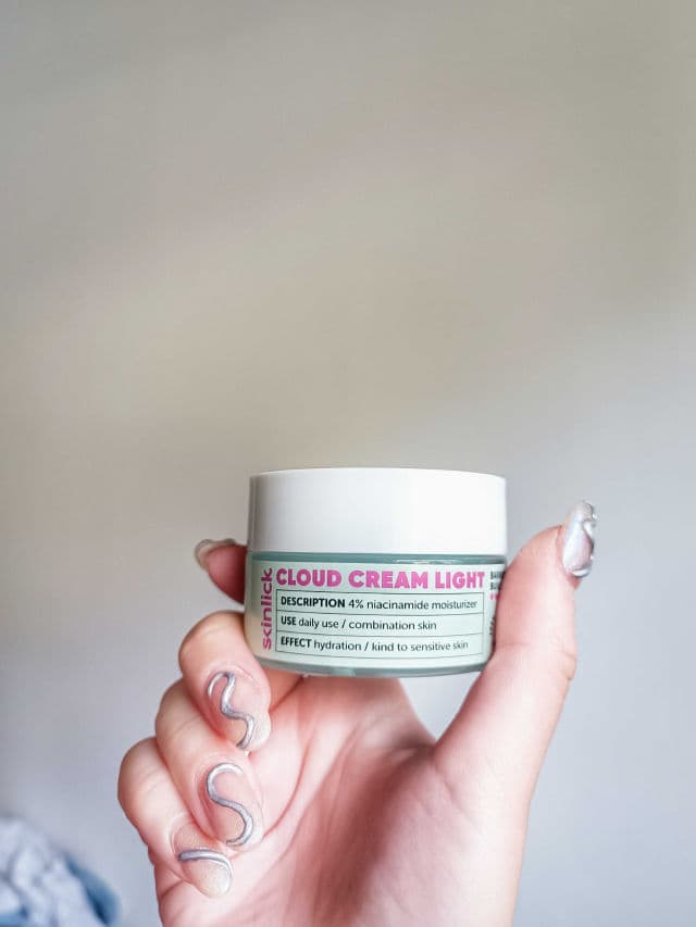 Skinlick Cloud Cream Light review photo by mycupoftea