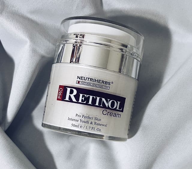 Neutriherbs PRO Series - Retinol Cream review photo by Skinbyhenrik