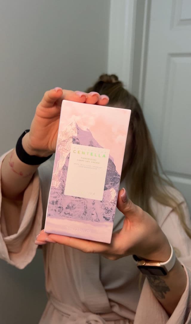 SKIN1004 Madagascar Centella Poremizing Light Gel Cream review photo by evgenevnatmn