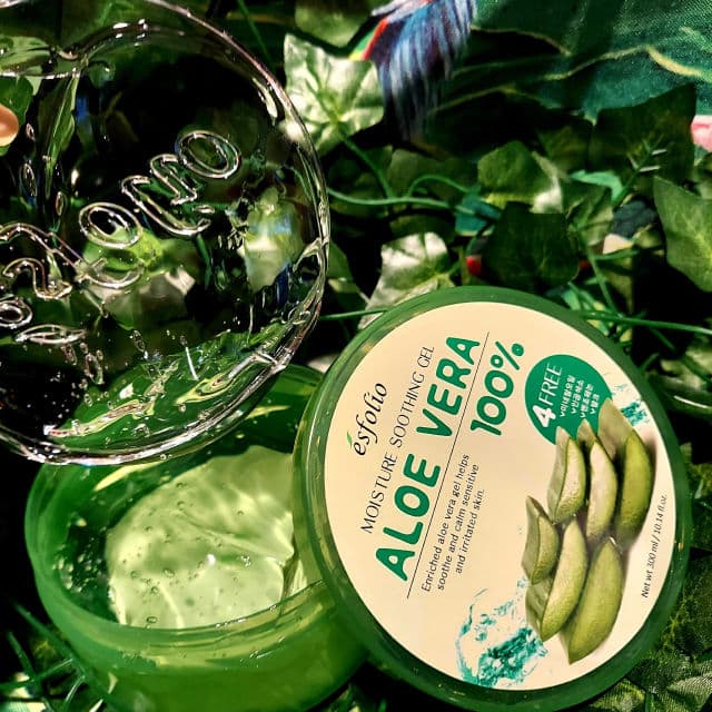 ESFOLIO Aloe Vera Moisture Soothing Gel review photo by Deedee1