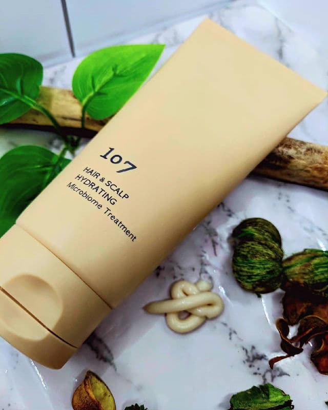 107 Hair & Scalp Hydrating Microbiome Treatment review photo by Deedee1