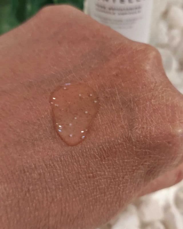 SKIN1004 Madagascar Centella Tone Brightening Capsule Ampoule review photo by Deedee1