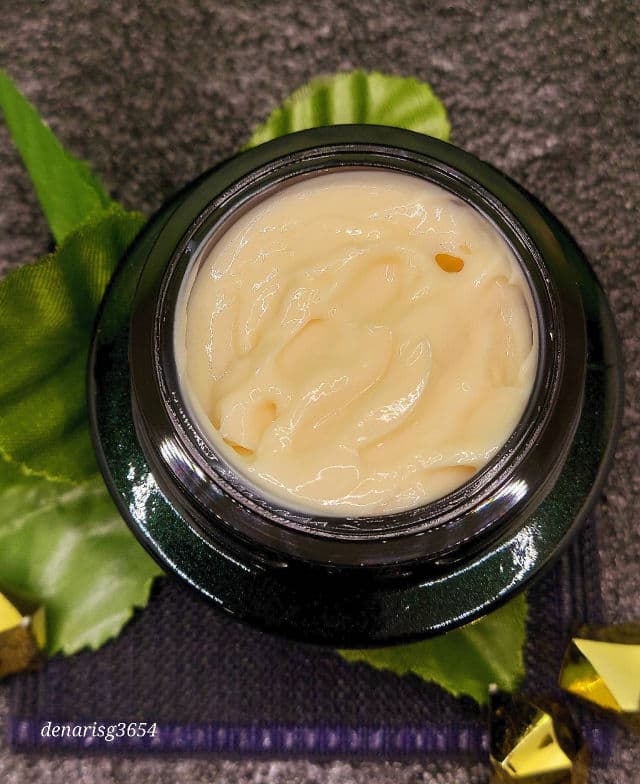 Shiseido Future Solution LX Total Regenerating Cream Night review photo by Deedee1