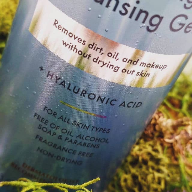 Eucerin Hydrating Cleansing Gel + Hyaluronic Acid review photo by Deedee1