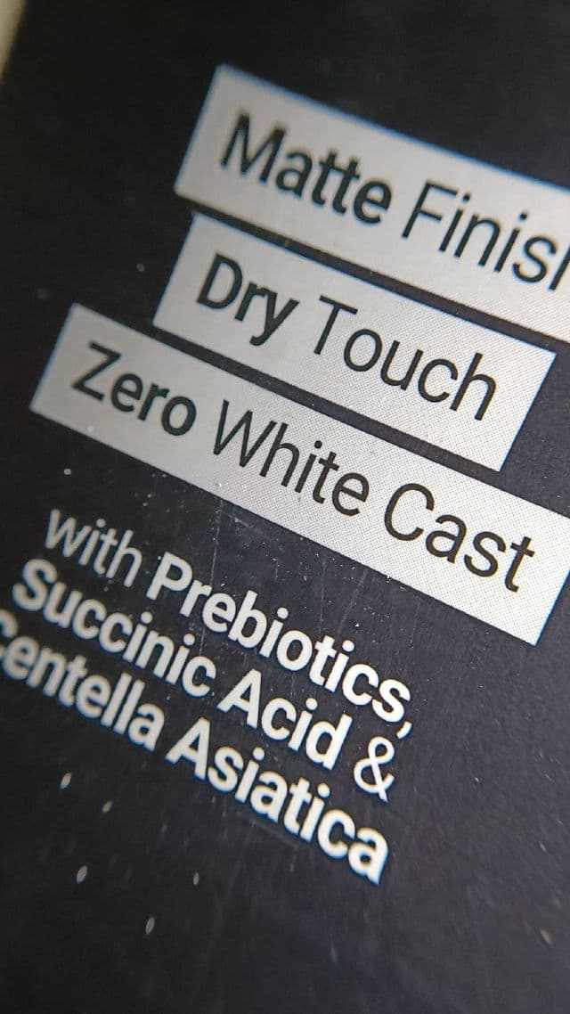 The Pastels Shop Invisible Sunscreen SPF50 PA+++ review photo by zazabadri