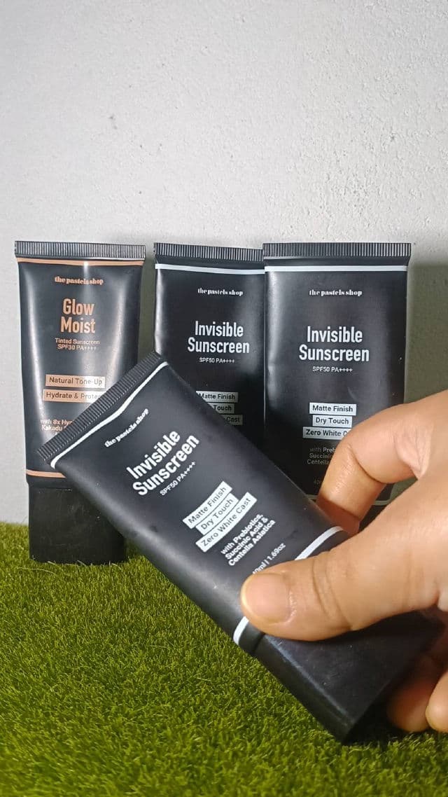 The Pastels Shop Invisible Sunscreen SPF50 PA+++ review photo by zazabadri