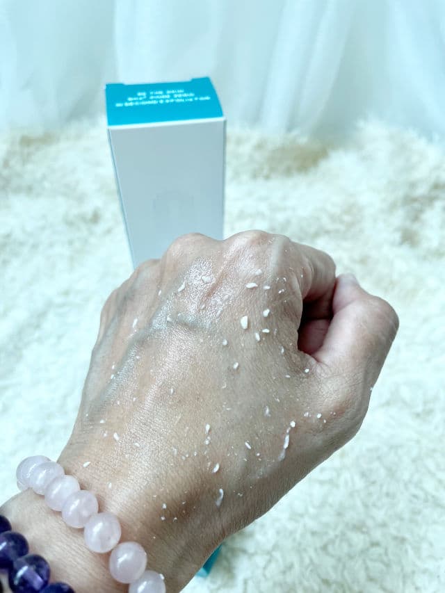 be the skin BHA+ Pore Zero 30 Second Exfoliator review photo by MaggieMG