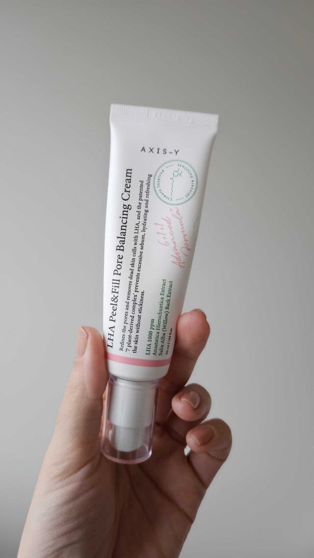 AXIS-Y LHA Peel & Fill Pore Balancing Cream review photo by blossomevibe