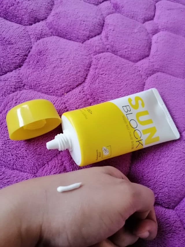 Sunmirang Daily Sunblock SPF50+ PA+++ review photo by NinaGDM