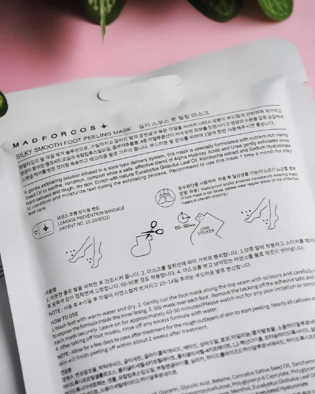 MADFORCOS Silky Smooth Foot Peeling Mask review photo by katefox
