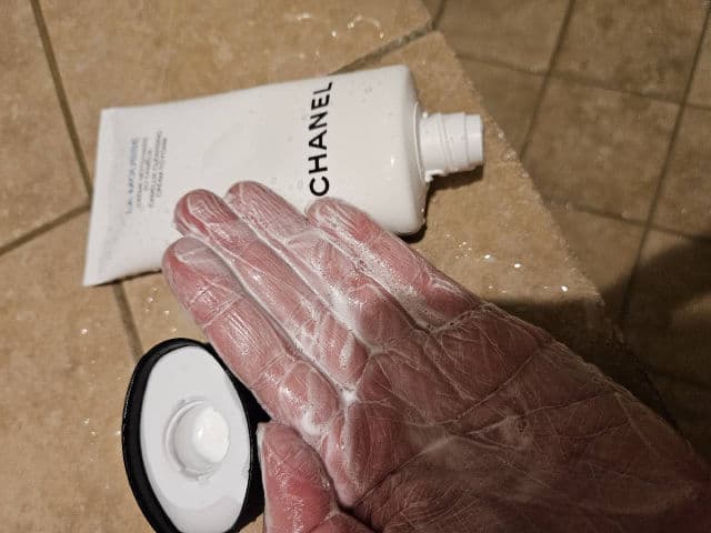 Chanel La Mousse review photo by beemama3