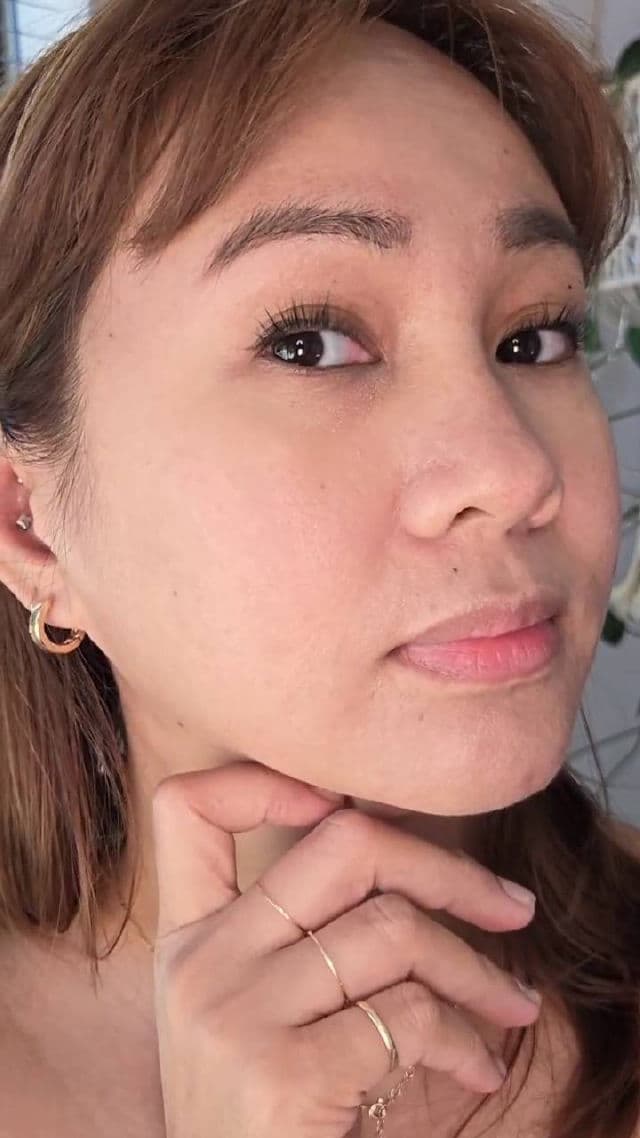 Origins GinZing SPF40 Energy-Boosting Tinted Moisturizer review photo by willworkformascara