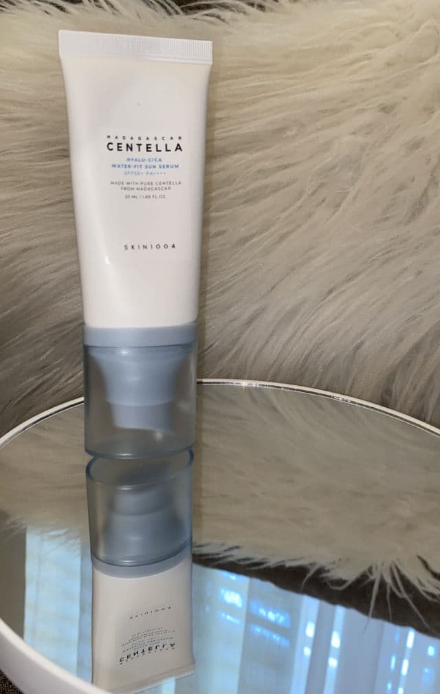 SKIN1004 Madagascar Centella Hyalu-Cica Water-Fit Sun Serum SPF50+ PA++++ review photo by Rose22