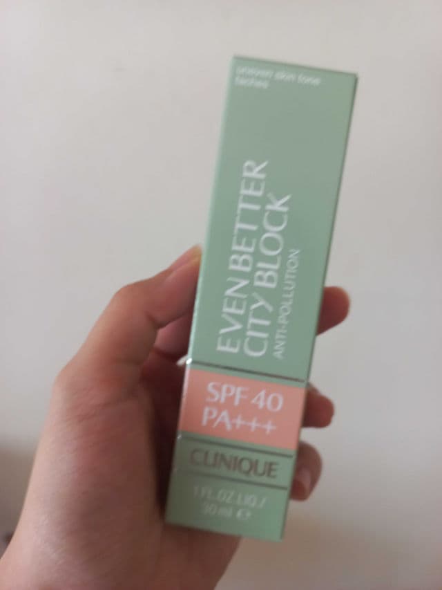 Clinique Even Better City Block Anti-Pollution SPF40/PA+++ review photo by drmegsison