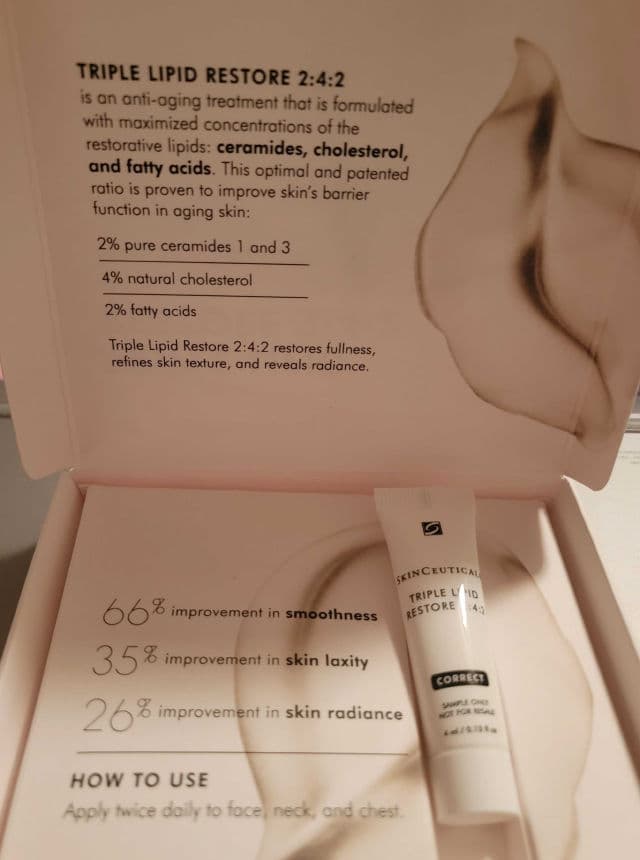 SkinCeuticals Triple Lipid Restore 2:4:2 review photo by ColleenDoc1996