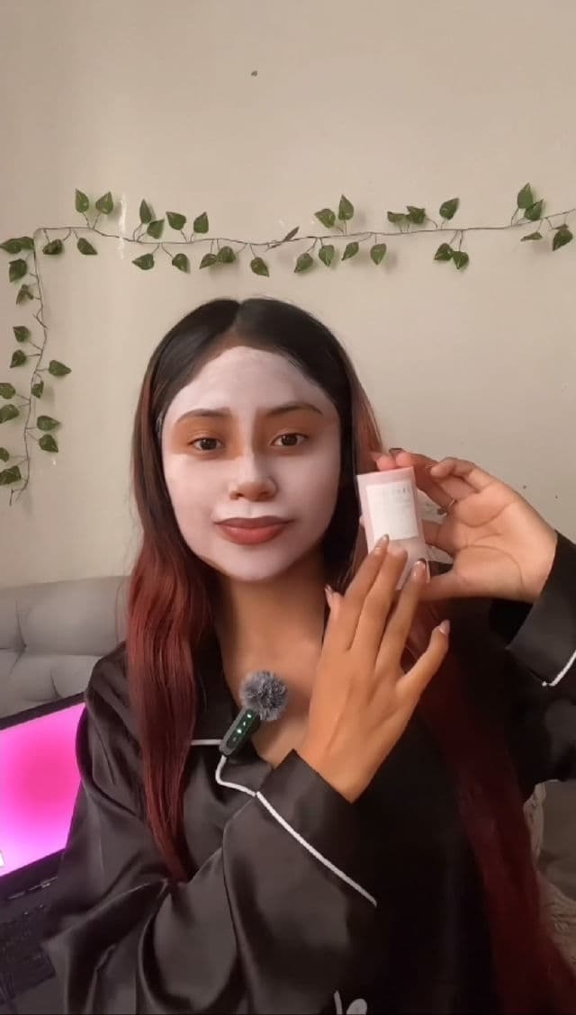 SKIN1004 Madagascar Centella Poremizing Quick Clay Stick Mask review photo by barbaraajh