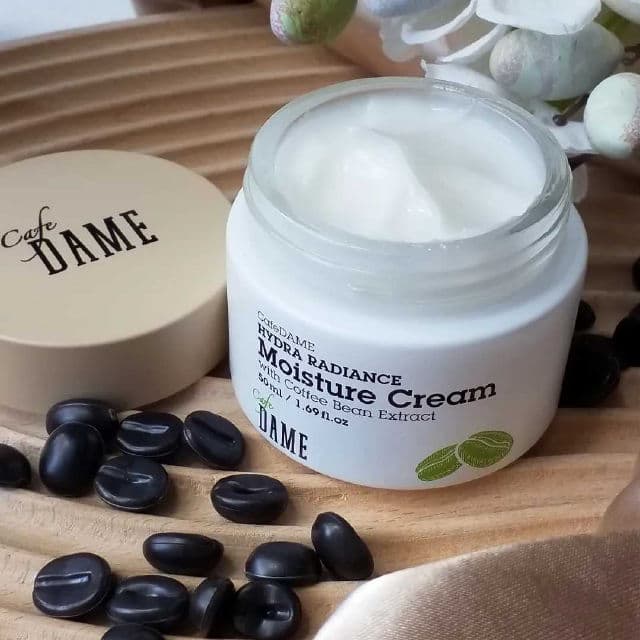Cafe Dame Whitening Improvement Moisture Cream review photo by Hendrika01