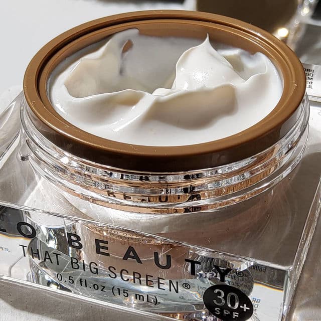 JLo Beauty That Big Screen - Face Moisturizer with SPF 30 review photo by Hendrika01