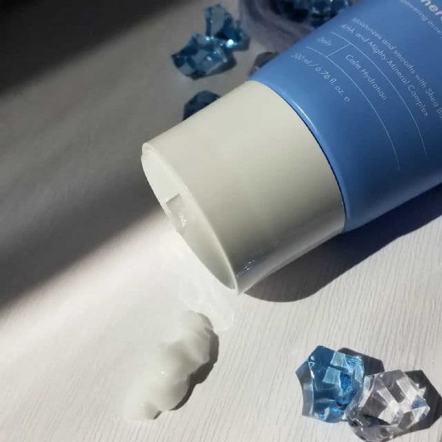 Hero Cosmetics Brave Body Mineral Melt review photo by Hendrika01