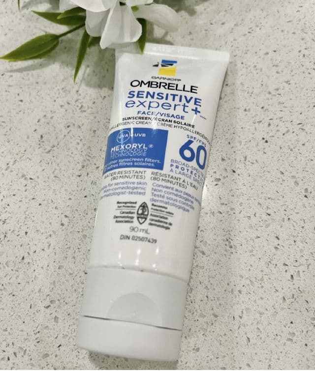 Garnier Ombrelle Sensitive Expert+ Facial Sunscreen SPF 60 review photo by xxmilesxx