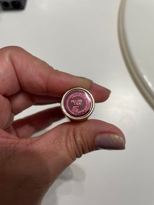 Charlotte Tilbury Hyaluronic Happikiss Lipstick Balm - Pillowtalk review photo by Beri1872