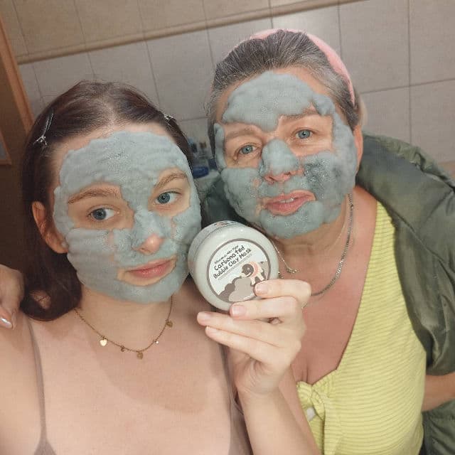 ELIZAVECCA Milky Piggy Carbonated Bubble Clay Mask review photo by Danka72
