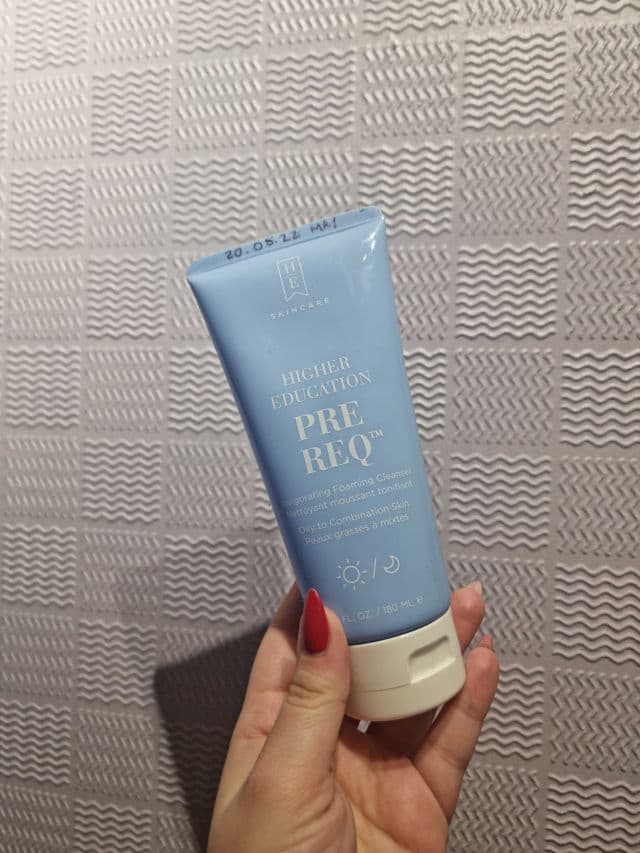 Higher Education Pre-Req Invigorating Foaming Cleanser review photo by izaKitty