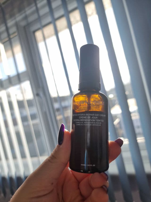 Grown Alchemist Hydrate Tinted Hydra-Repair Day Cream review photo by izaKitty