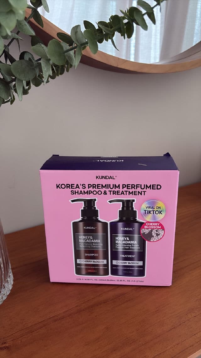 Kundal Honey & Macadamia Hair Treatment - Pear & Freesia review photo by Zuleykaquevedo