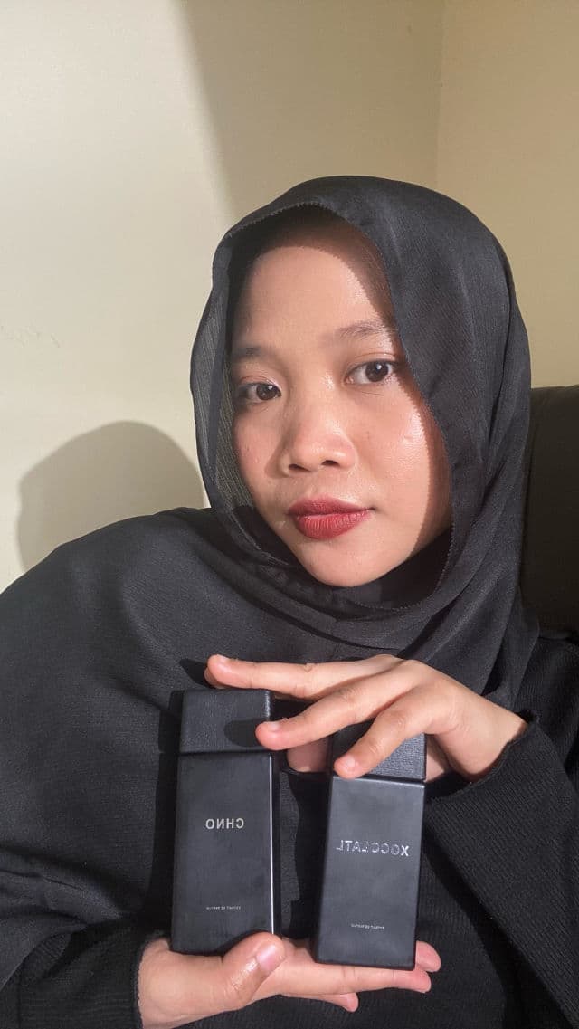 Somethinc 01 Bishop review photo by poetrydiane