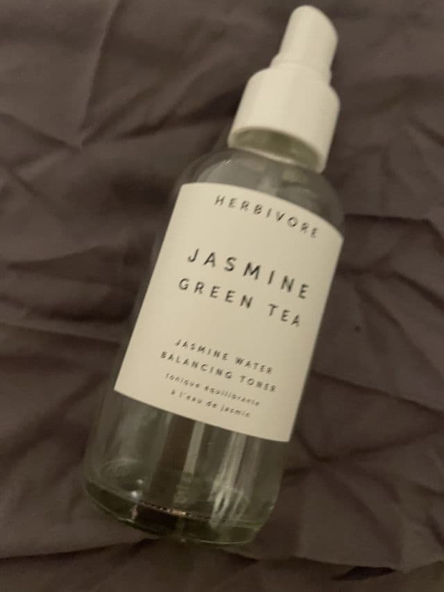 Herbivore Botanicals Jasmine Green Tea Balancing Toner review photo by Olive8